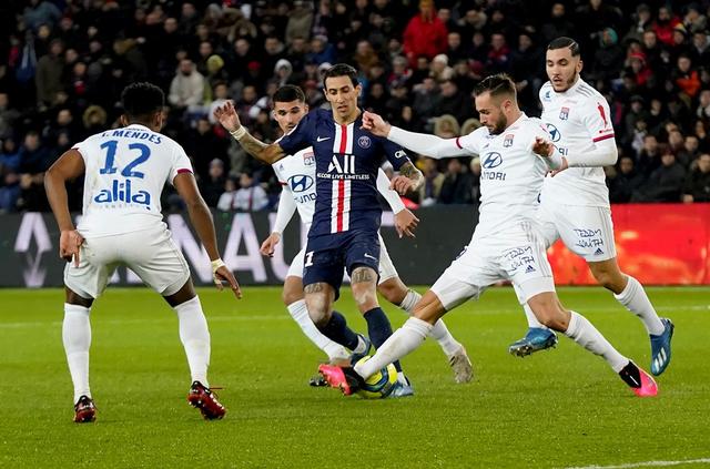 阿尔巴尼亚中场：在比赛的前70分钟，我们和英格兰势均力敌（阿尔巴尼亚中场：前70分钟我们与英格兰不相上下）