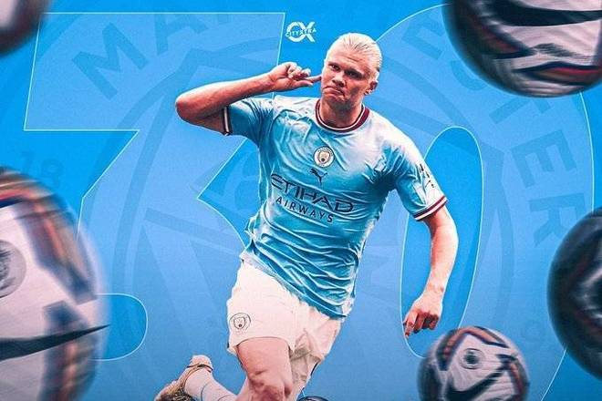 马尔卡宁持续得分表演，半场17分扛起进攻大旗（马尔卡宁手感火热，半场17分领衔进攻）