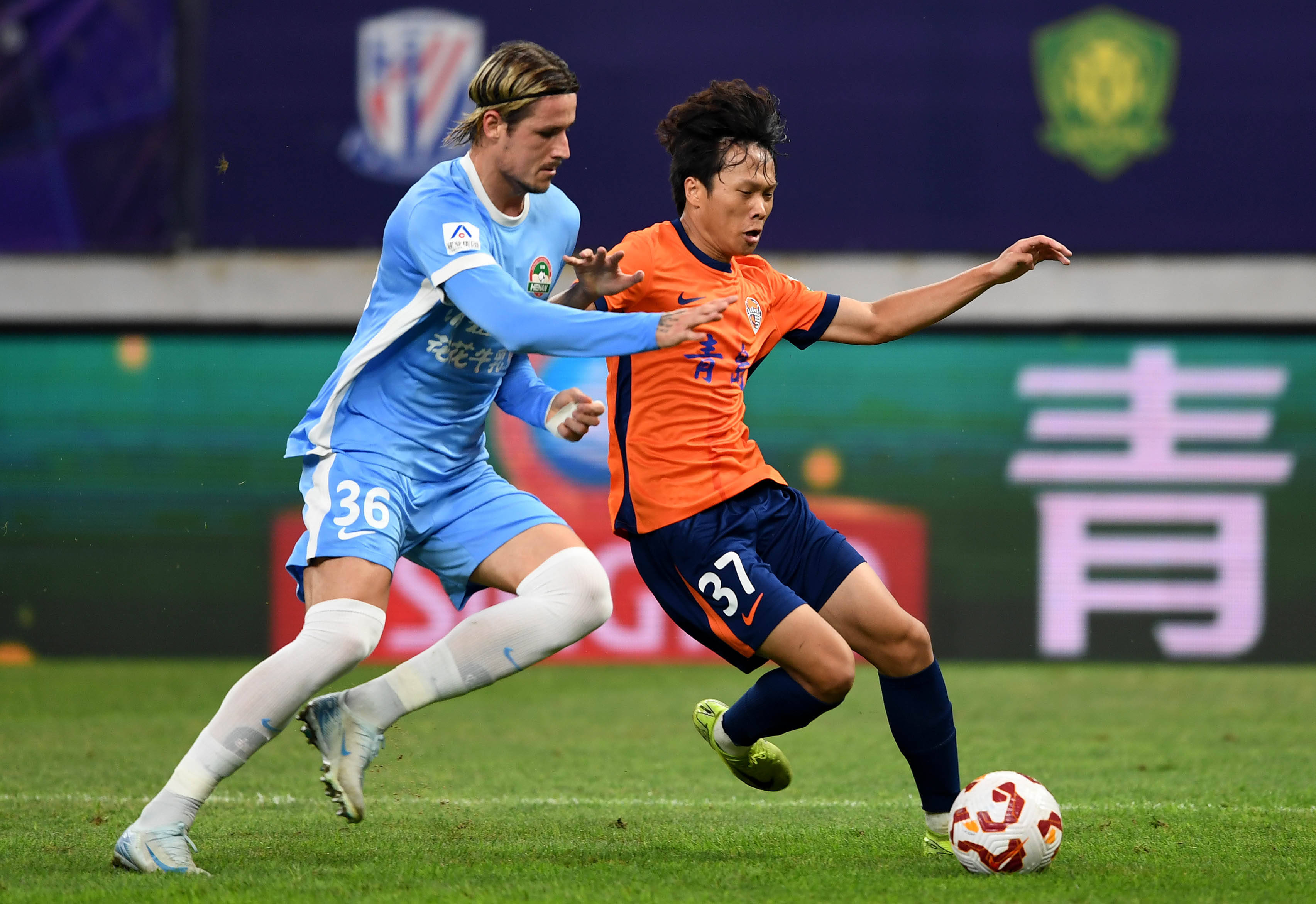 记者：武什科维奇1月不回热刺，他将在汉堡效力至本赛季结束（记者：武什科维奇冬窗不回热刺，将留在汉堡至赛季末）