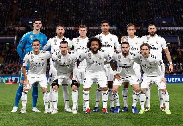 曼联教练席对西汉姆的愤怒反应意味深长