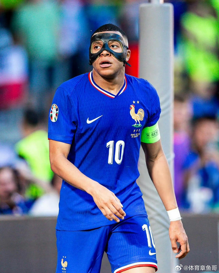 弗莱肯：曼城的阵容确实令人意外；我们配得上这三分（弗莱肯：曼城首发出乎意料，这三分我们当之无愧）