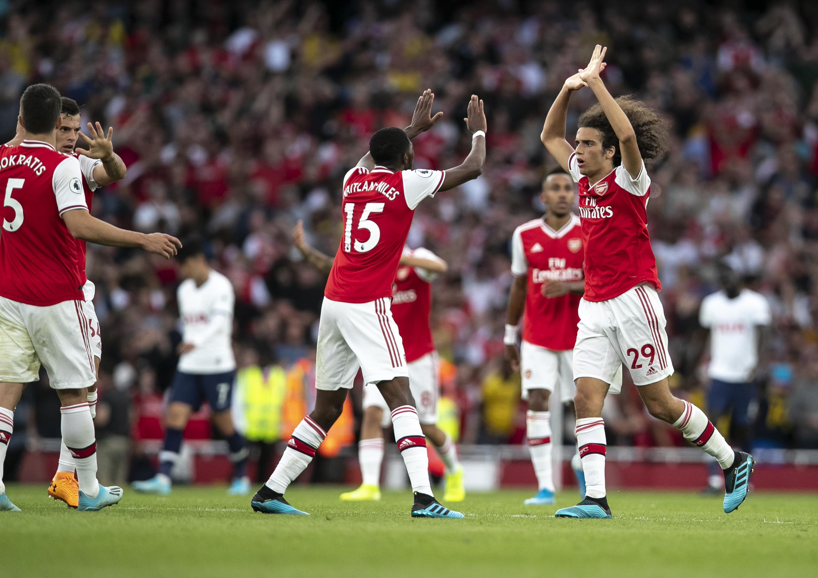 世界杯史话01：世界上第一场国际足球比赛是什么时候打的？（世界杯轶事01：首场国际足球赛究竟何时开球？）