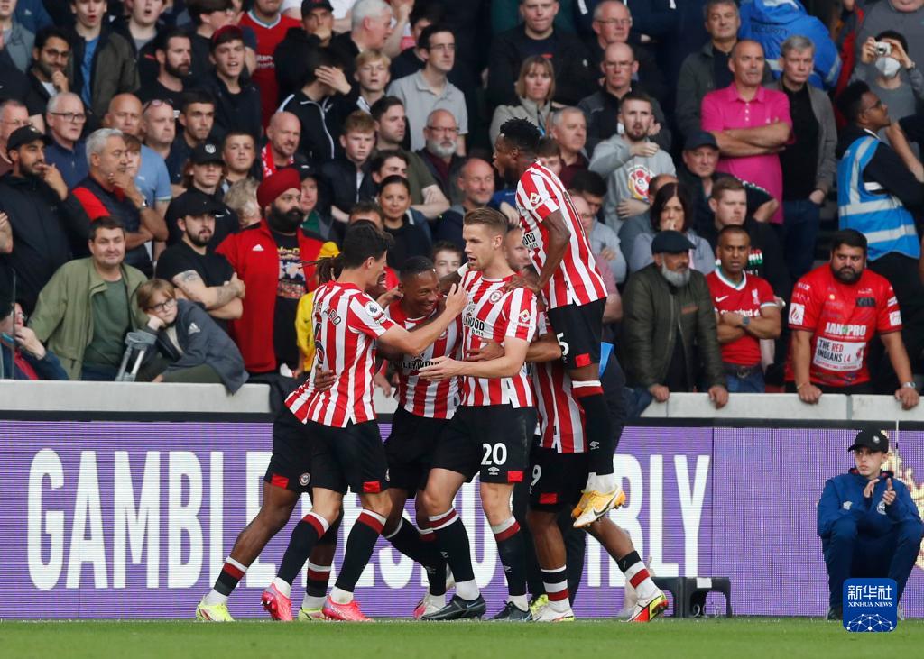 美名记：快船辞退保罗方式不妥且不体面，他们很难让人同情