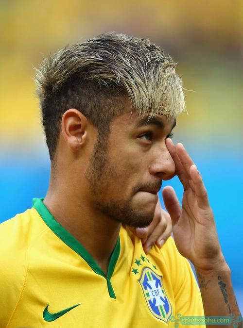 若塔曾为两队效力过，波尔图vs马竞赛前致敬若塔兄弟