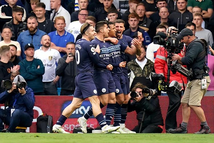 西亚卡姆：胜利从不是理所当然的，我们不能再继续输下去了（西亚卡姆：赢球绝非理所当然，我们得马上停止输球）