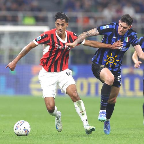 篮球CBA球队比赛精彩瞬间