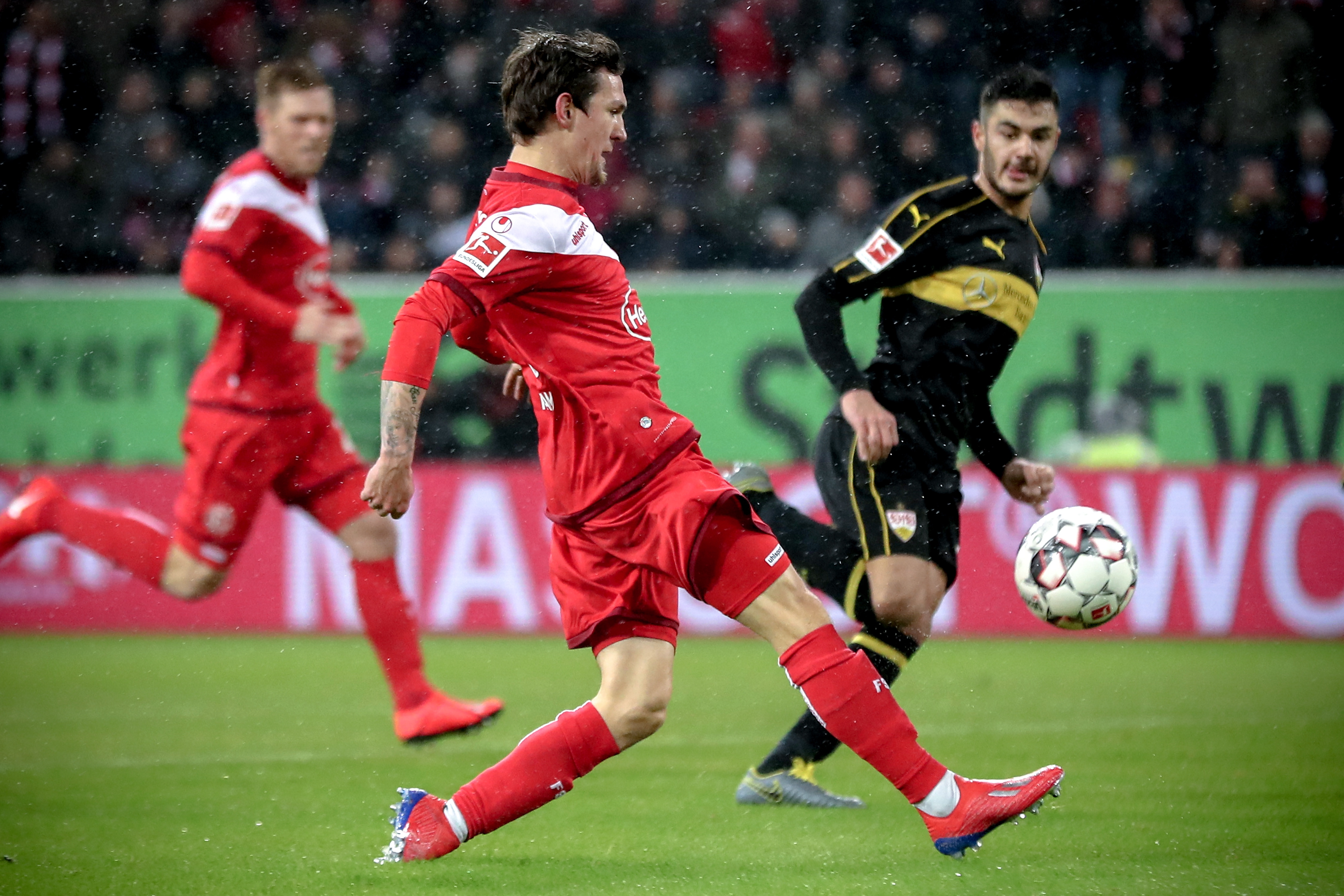 意媒：国米正在关注法兰克福的二号门将考阿-桑托斯