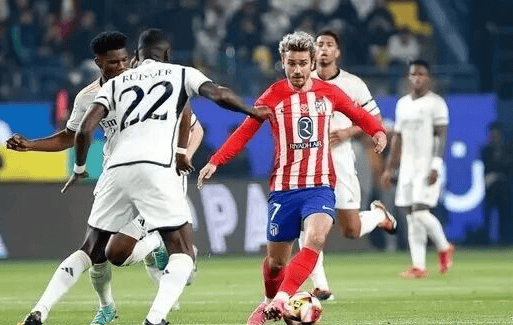 第17届中国杯帆船赛火热开赛 首创“一赛两城三赛制”（第17届中国杯帆船赛启航 开创“一赛两城三赛制”新模式）