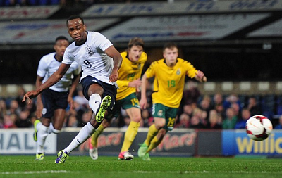 西甲真是菜完了，跟意甲坐一桌吧（西甲这回真拉胯了，和意甲同桌吧）