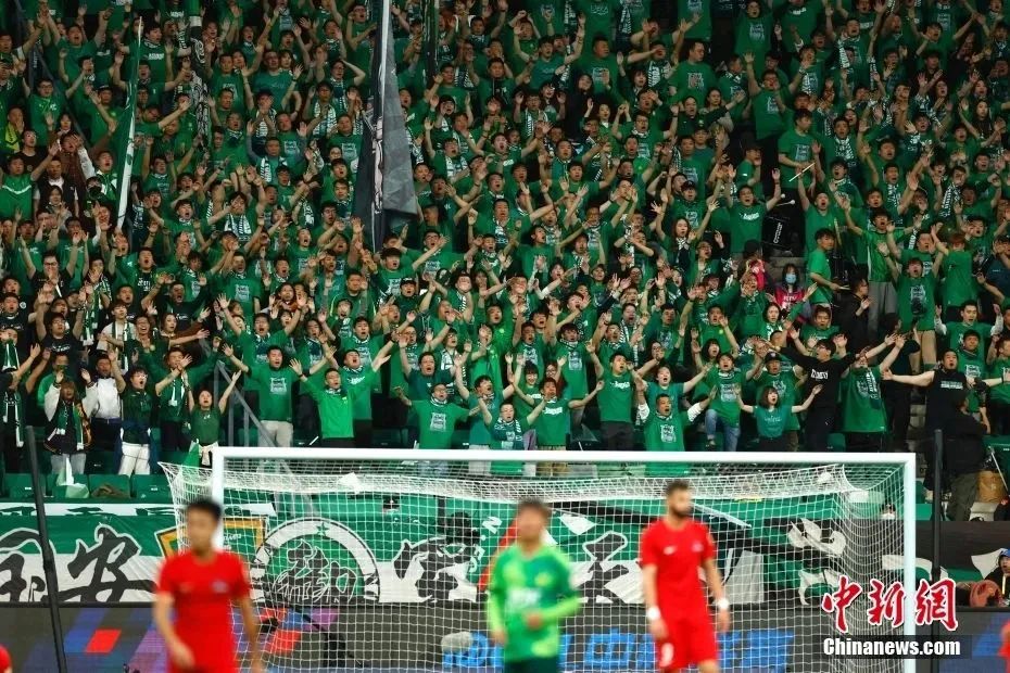 毕尔巴鄂竞技对阵马德里竞技：西甲第15轮巅峰对决，谁能笑到最后？